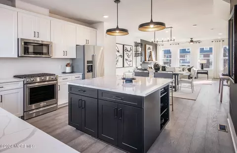 77 SW Driftwood Cir, Oceanport, NJ 07757