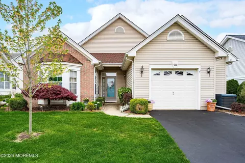 75 Cranmer Rd, Bayville, NJ 08721