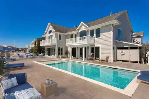 254 Curtis Point Dr, Mantoloking, NJ 08738