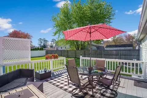 707 Biscayne Dr, Forked River, NJ 08731 photo 5