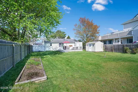707 Biscayne Dr, Forked River, NJ 08731 photo 7