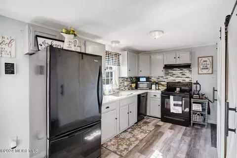 707 Biscayne Dr, Forked River, NJ 08731 photo 14