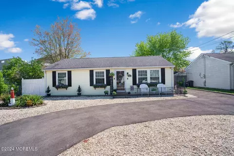 707 Biscayne Dr, Forked River, NJ 08731 photo 3