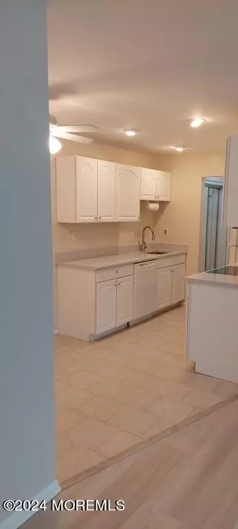 175 Amberly Dr #A, Manalapan, NJ 07726