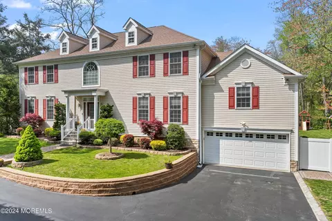 1588 W Front St, Lincroft, NJ 07738
