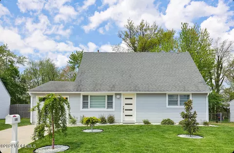 101 Boulevard W, Keyport, NJ 07735