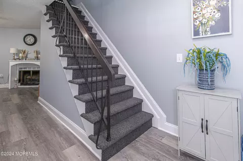 Entry Way - 205 Daffodil Dr, Jackson, NJ 08527 photo 2 of 4