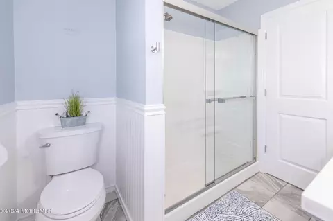Bath - 205 Daffodil Dr, Jackson, NJ 08527 photo 4 of 5
