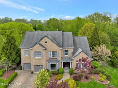 48 Sage St, Holmdel, NJ 07733