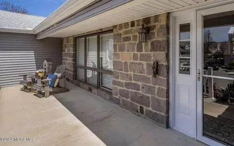 601 Alans Way, Forked River, NJ 08731 photo 2