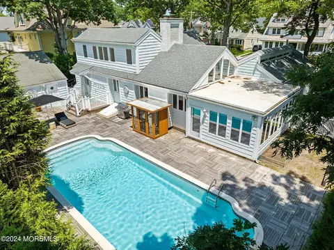 Exterior - 2209 2nd Ave, Spring Lake, NJ 07762 photo 4 of 11