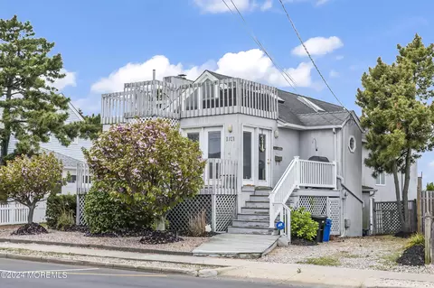 1317 Ocean Ave, Point Pleasant Beach, NJ 08742