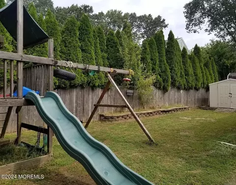 27 E 1st St, Howell, NJ 07731 photo 9