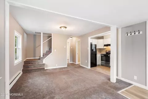 433 Mohawk Dr, Brick, NJ 08723 photo 5