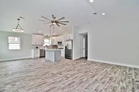 88 Dock Ave, Waretown, NJ 08758 photo 4