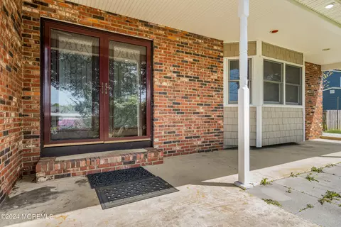 22 Bates Rd, Jackson, NJ 08527 photo 3