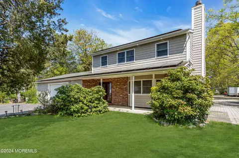 22 Bates Rd, Jackson, NJ 08527