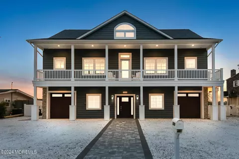 1878 Monitor Dr, Toms River, NJ 08753