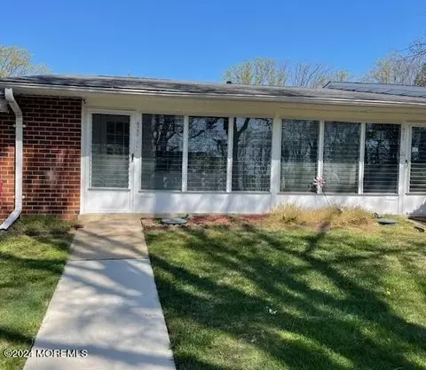875 Balmoral Ct # C, Lakewood, NJ 08701