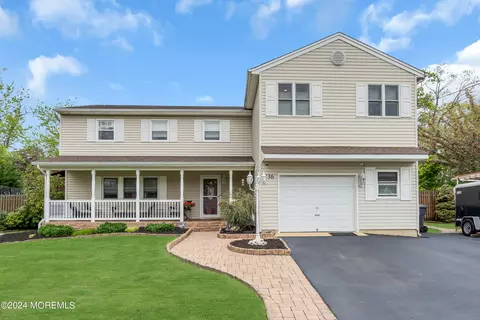 336 Hilltop Rd, Toms River, NJ 08753