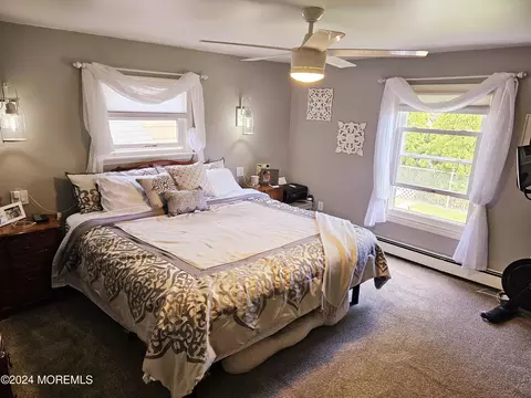Bedroom - 42 Middlesex Rd, Matawan, NJ 07747 photo 1 of 6