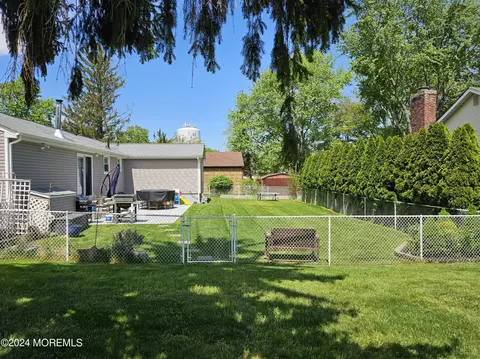 Exterior - 42 Middlesex Rd, Matawan, NJ 07747 photo 9 of 9