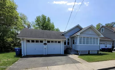361 Thompson Ave, Middletown, NJ 07748