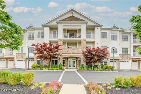 1320 Falston Cir #1320, Old Bridge, NJ 08857