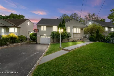 216 Atlantic St, Metuchen, NJ 08840