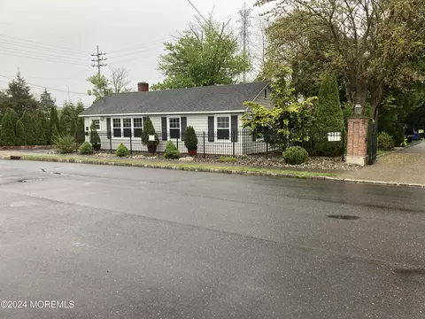802 Ashley Ave, Brielle, NJ 08730