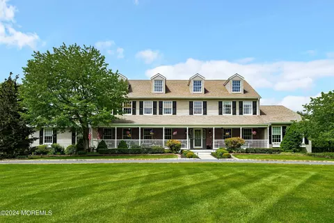 2 Pullen Dr, Millstone, NJ 08535 photo 1