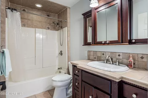 2 Pullen Dr, Millstone, NJ 08535 photo 57