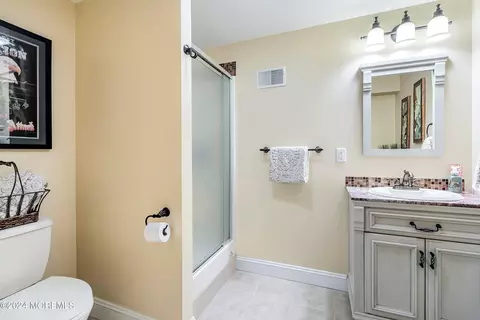 2 Pullen Dr, Millstone, NJ 08535 photo 68