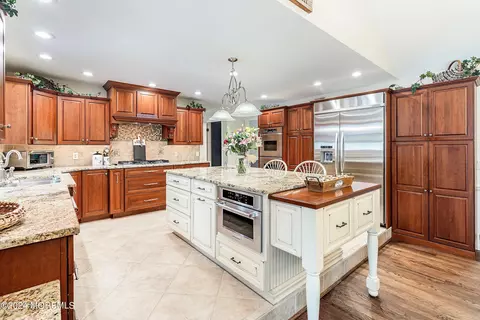 2 Pullen Dr, Millstone, NJ 08535 photo 21