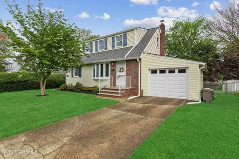 46 Mead Ave, Freehold, NJ 07728