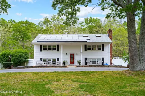 401 Spencer Ln, Galloway, NJ 08205