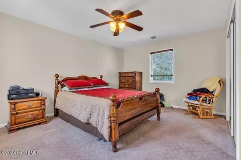 5 Roberta Dr, Middletown, NJ 07748 photo 12