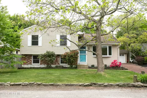 128 Forepeak Ave, Beachwood, NJ 08722