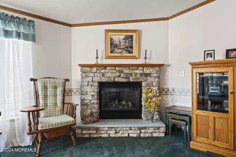 409 Maplehurst Ct, Manchester, NJ 08759 photo 7