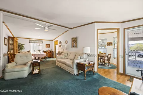 409 Maplehurst Ct, Manchester, NJ 08759 photo 6
