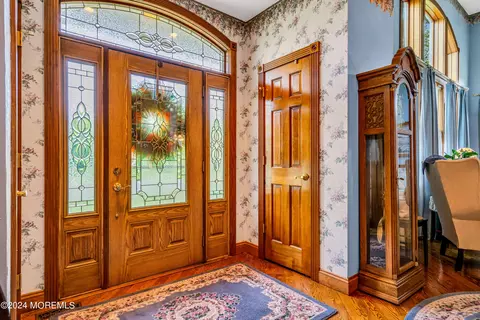 Entry Way - 12 Bear Trl, Jackson, NJ 08527 photo 2 of 11