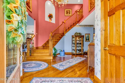 Entry Way - 12 Bear Trl, Jackson, NJ 08527 photo 1 of 11