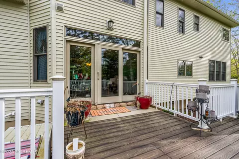 Exterior - 12 Bear Trl, Jackson, NJ 08527 photo 9 of 14
