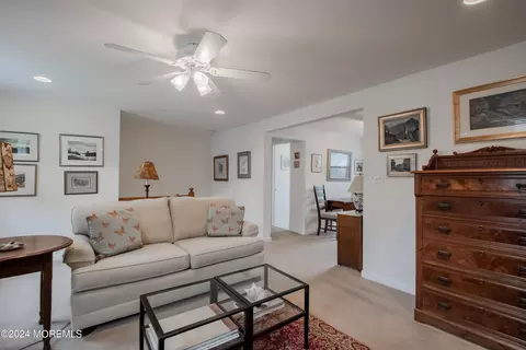 54 Manor Dr, Red Bank, NJ 07701