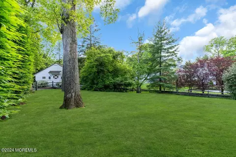 Exterior - 1 Post Rd, Rumson, NJ 07760 photo 13 of 26