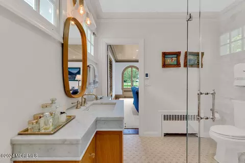 Bath - 1 Post Rd, Rumson, NJ 07760 photo 3 of 9