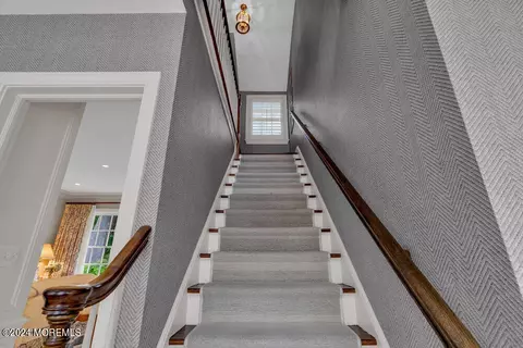 Entry Way - 1 Post Rd, Rumson, NJ 07760 photo 6 of 8