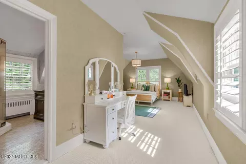 Bedroom - 1 Post Rd, Rumson, NJ 07760 photo 3 of 13