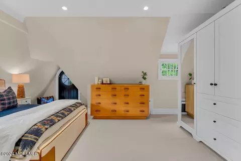 Bedroom - 1 Post Rd, Rumson, NJ 07760 photo 6 of 13