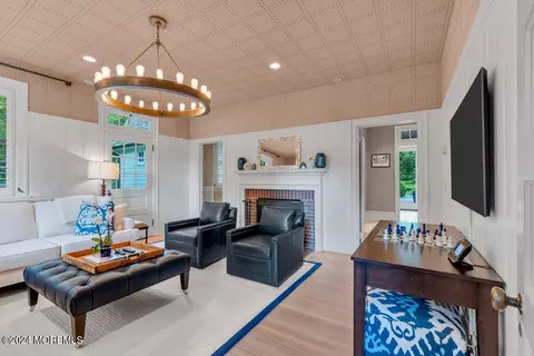 Living - 1 Post Rd, Rumson, NJ 07760 photo 1 of 5